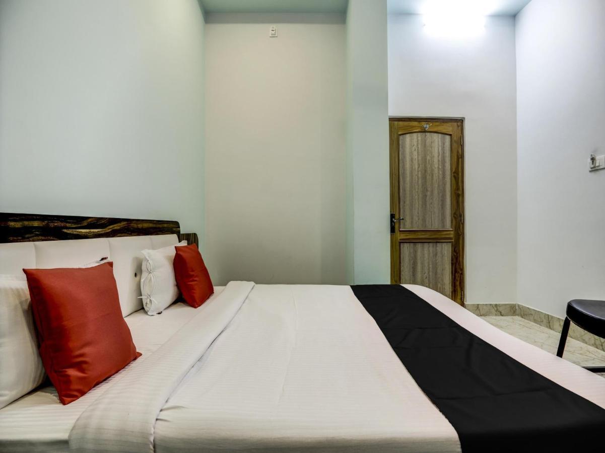 Capital O 72337 Hotel Konkan Tadka Mumbai Exterior foto